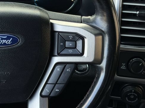 Used 2019 Ford F150 Platinum w/ Equipment Group 701A Luxury AWD/4WD image 10
