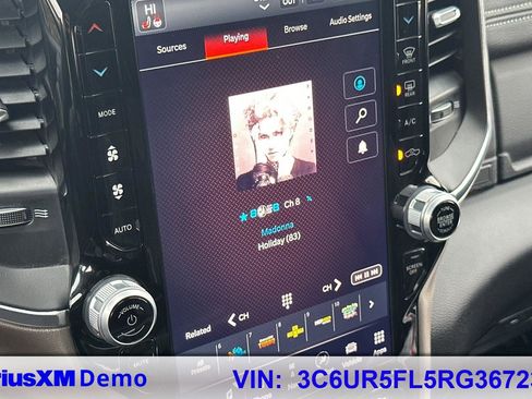 Used 2024 RAM 2500 Laramie image 32