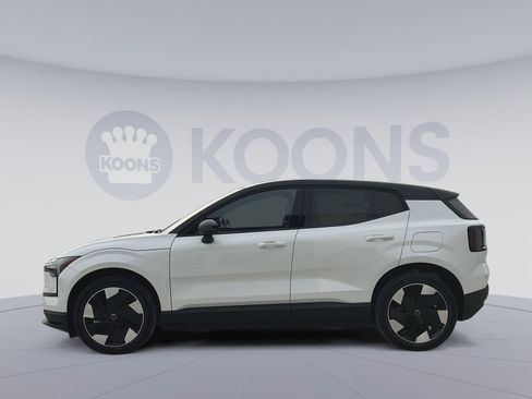 New 2026 Volvo EX30 Plus image 2