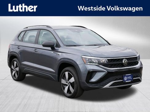 Certified 2024 Volkswagen Taos S AWD/4WD image 1