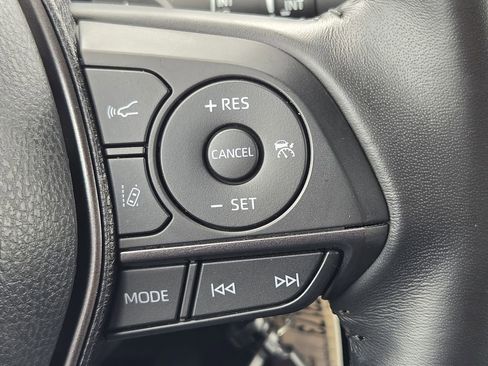 Used 2024 Toyota Camry SE FWD image 22