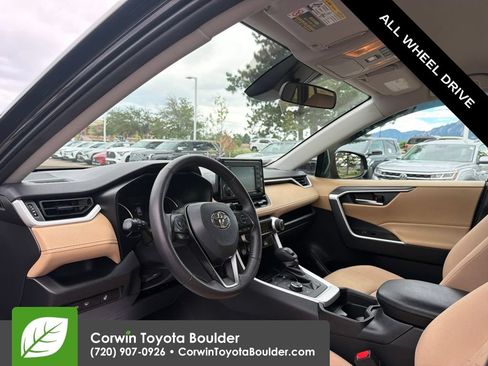 Used 2021 Toyota RAV4 XLE w/ XLE Grade Weather Package AWD/4WD image 25