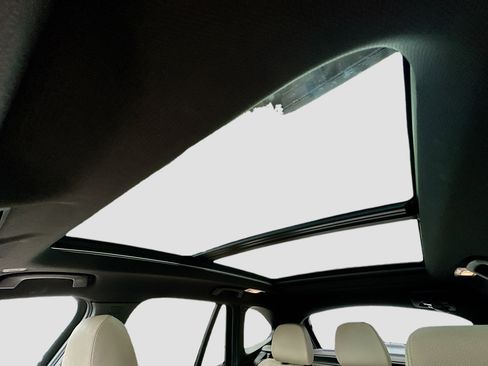 Used 2022 BMW X1 sDrive28i w/ Convenience Package image 22