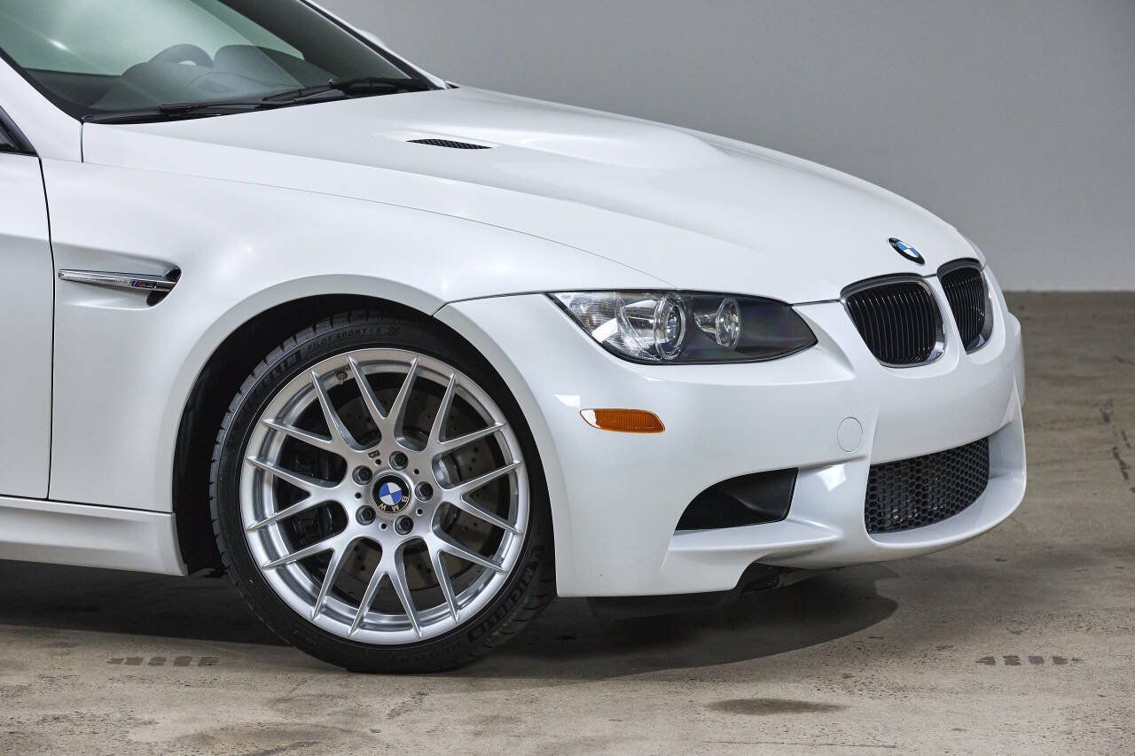 Used 2013 BMW M3 Coupe RWD image 11