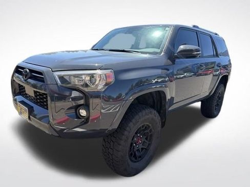 Used 2024 Toyota 4Runner SR5 Premium w/ Moonroof Package AWD/4WD image 7