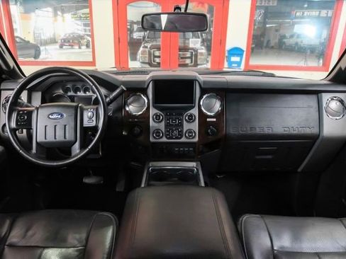 Used 2016 Ford F250 Lariat w/ Chrome Package image 13