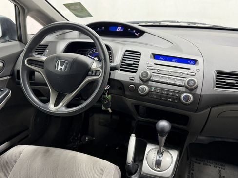Used 2010 Honda Civic LX image 21