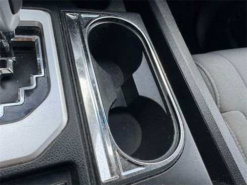 Certified 2017 Toyota Tundra SR5 image 25