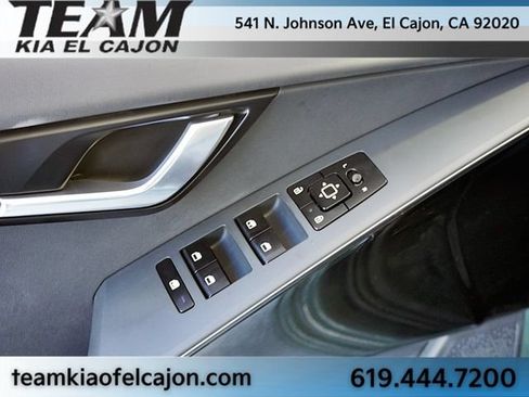 Certified 2023 Kia Niro Wind FWD image 24