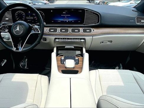 Used 2026 Mercedes-Benz GLE 450 4MATIC Coupe image 12