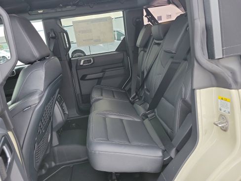 New 2025 Ford Bronco Big Bend image 8