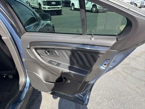 Used 2018 Ford Taurus SHO w/ Driver Assist Package image 28