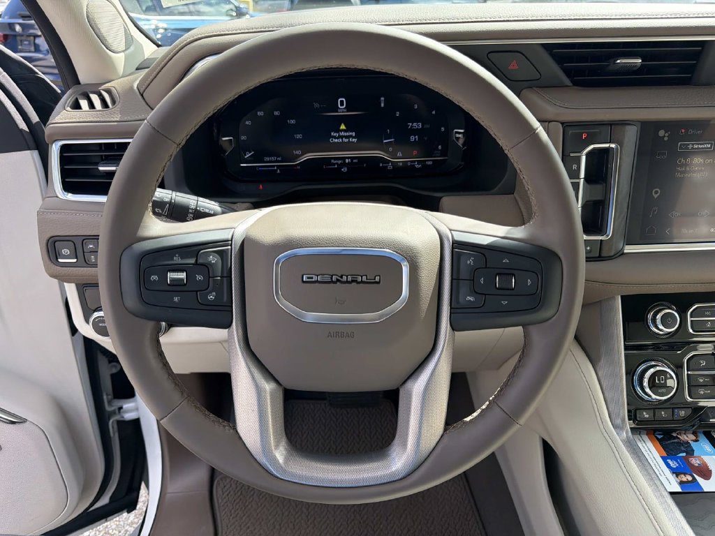 Used 2024 GMC Yukon Denali RWD image 22