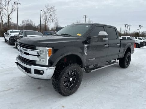 Used 2017 Ford F350 Lariat w/ Lariat Ultimate Package image 14