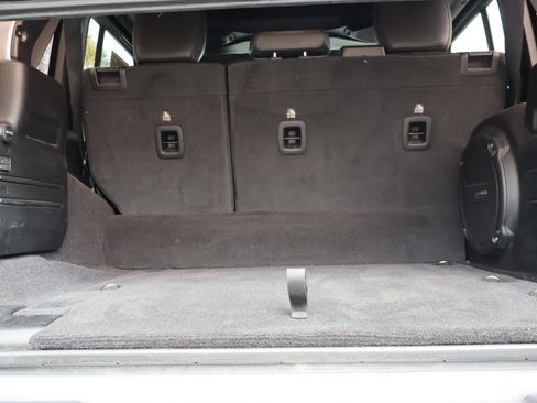 Used 2021 Jeep Wrangler Unlimited Sahara w/ Cold Weather Group image 18