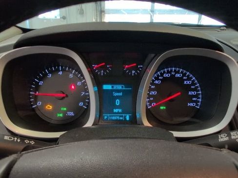 Used 2015 Chevrolet Equinox LT w/ Driver Convenience Package FWD image 18