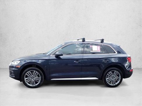 Used 2018 Audi Q5 2.0T Premium Plus w/ Premium Plus Package AWD/4WD image 2