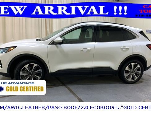 Certified 2023 Ford Escape Platinum w/ Premium Technology Package image 7