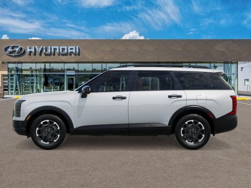 Certified 2026 Hyundai Palisade XRT Pro AWD/4WD image 3