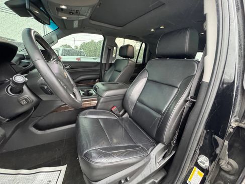 Used 2018 Chevrolet Tahoe LT w/ Luxury Package AWD/4WD image 13