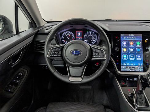 Used 2025 Subaru Outback Premium image 9