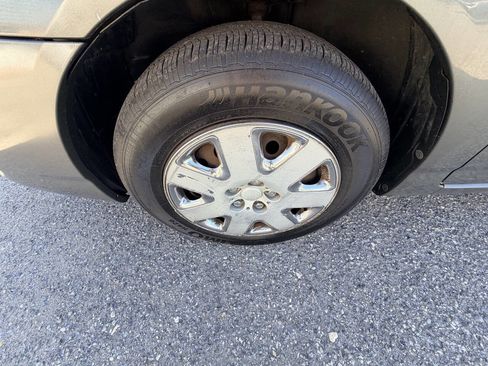 Used 2007 Toyota Corolla CE image 31