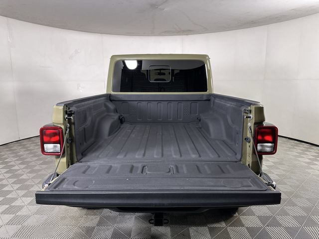 Used 2025 Jeep Gladiator Sport AWD/4WD image 27