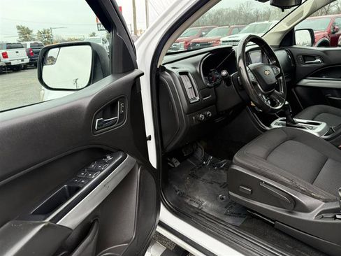 Used 2016 Chevrolet Colorado LT w/ LT Convenience Package AWD/4WD image 24