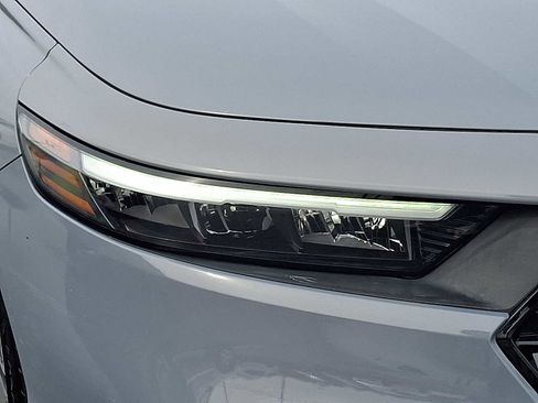 Used 2023 Honda Accord Sport image 10