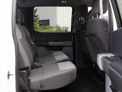 Used 2023 Ford F350 XLT AWD/4WD image 12