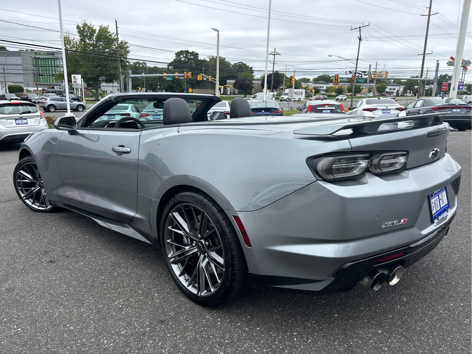 Used 2023 Chevrolet Camaro ZL1 RWD image 32