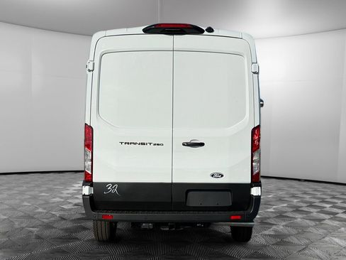 New 2026 Ford Transit 250 148 Medium Roof RWD image 4