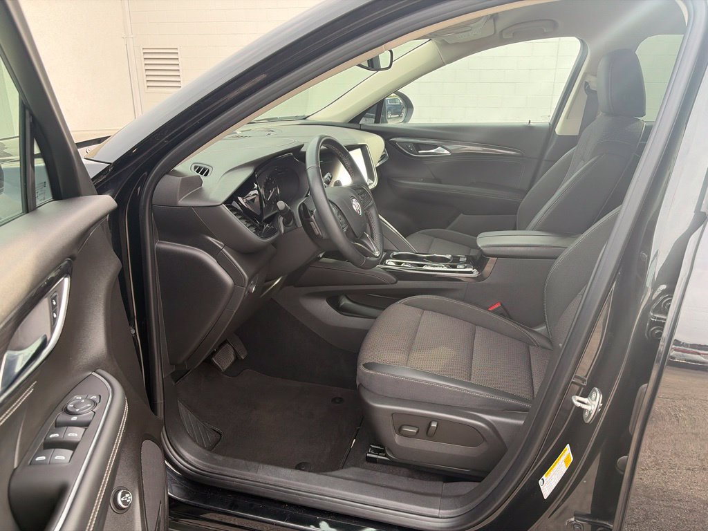 Used 2023 Buick Envision Preferred FWD image 19
