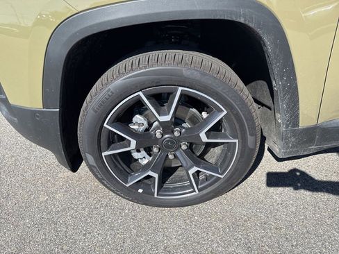 New 2026 Jeep Cherokee Overland AWD/4WD image 9