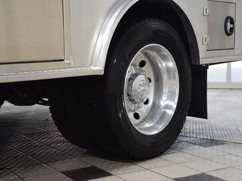 Used 2024 RAM 4500 SLT w/ Quick Order Package 2YG SLT image 19