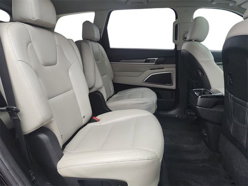 Used 2021 Kia Telluride S image 28