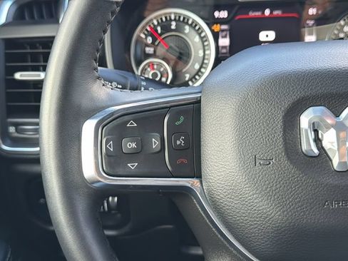 Used 2024 RAM 1500 Laramie AWD/4WD image 19