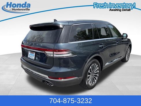 Used 2023 Lincoln Aviator Reserve w/ Equipment Group 201A image 8