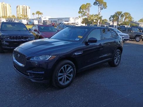 Used 2018 Jaguar F-PACE Premium AWD/4WD image 2