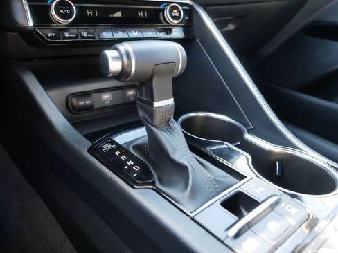 Certified 2023 Kia K5 GT w/ GT1 Package image 24