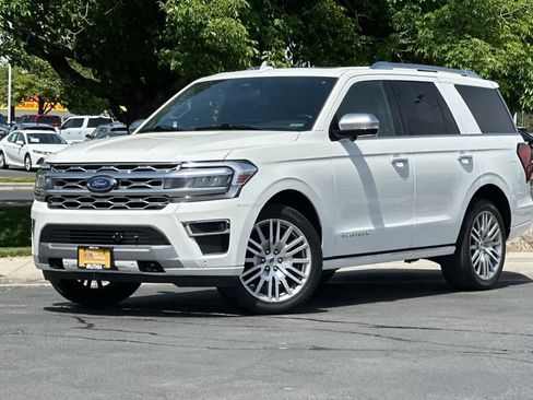 Certified 2023 Ford Expedition Platinum AWD/4WD image 1