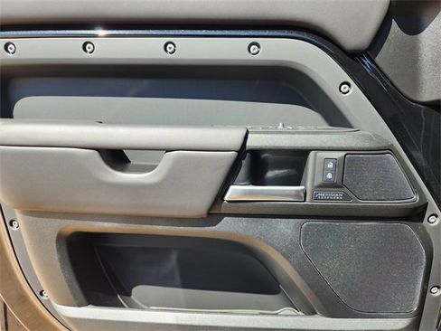 New 2025 Land Rover Defender 130 V8 image 16