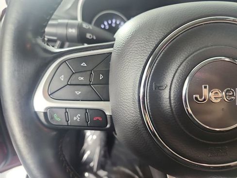 Used 2021 Jeep Compass Limited image 11