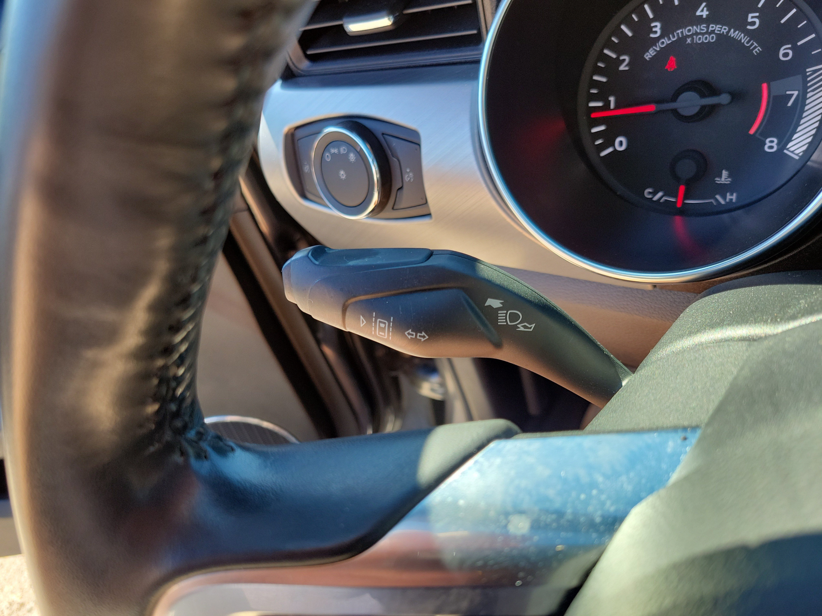 Used 2022 Ford Mustang Premium RWD image 15