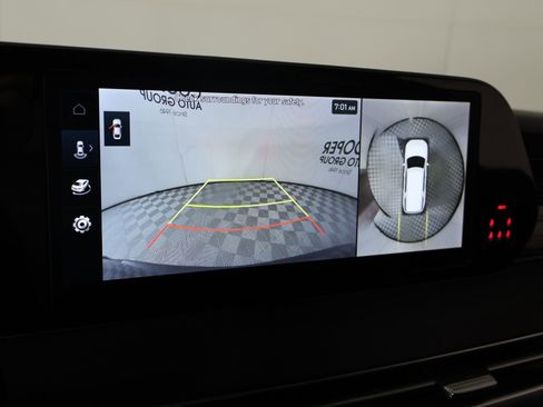 Used 2023 Hyundai Palisade Calligraphy image 6