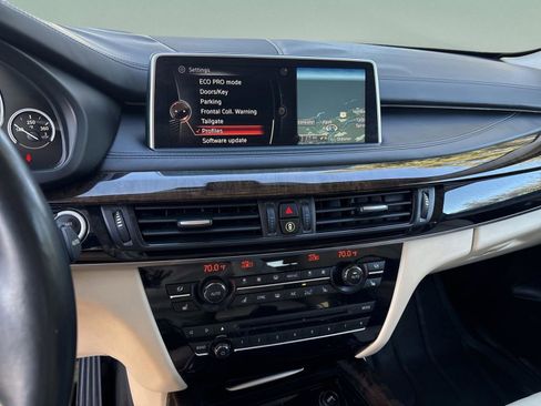 Used 2016 BMW X5 xDrive50i image 14