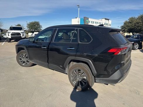 Used 2024 Toyota RAV4 Limited image 5