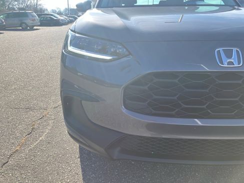 Certified 2023 Honda HR-V LX image 24