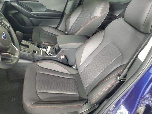 Used 2025 Subaru Impreza 2.0i Sport image 12