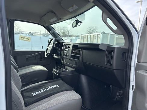 New 2026 GMC Savana 2500 Extended w/ Driver Convenience Package image 25